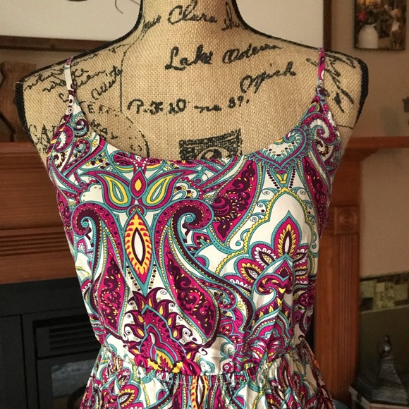 Old Navy Paisley Cami Dress - Picture 2 of 6